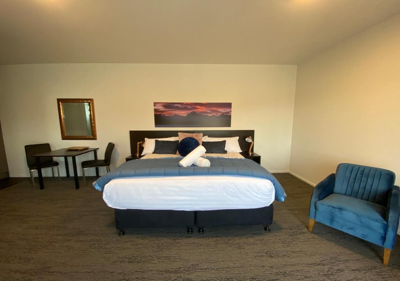 Sky Suites - Lake Pukaki, Mount Cook Туизъл Екстериор снимка